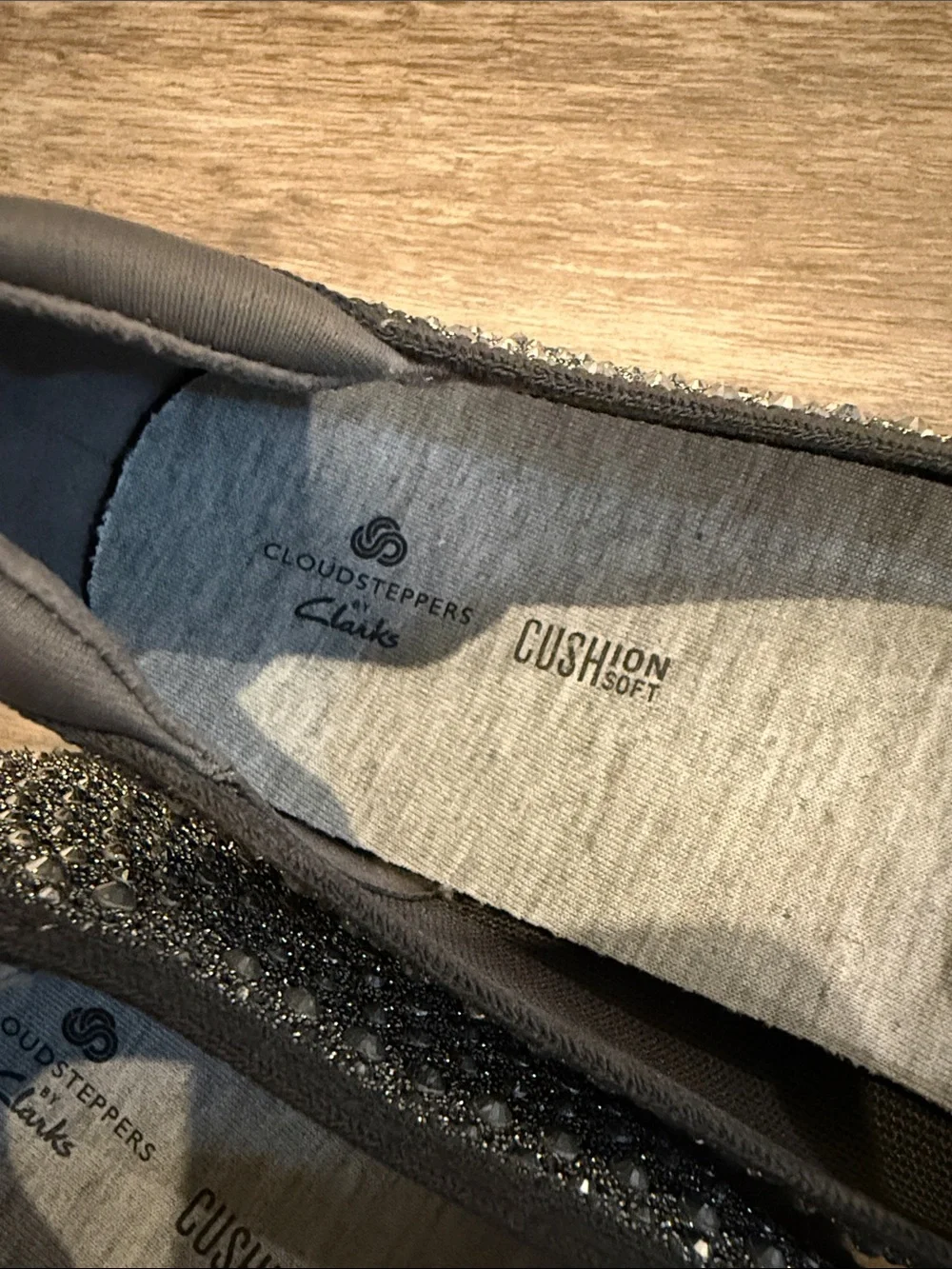 NWOT Clarks Slip-On Loafers size 9.5w